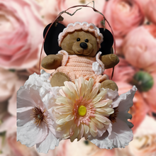 Load image into Gallery viewer, Diaper Cakes
