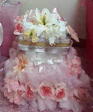 Load image into Gallery viewer, Diaper Cakes
